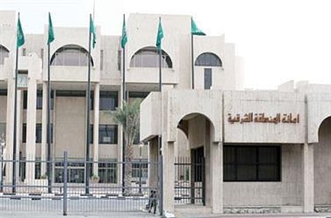 "أمانة الشرقية" تنفي ضبط كميات كبيرة من لحوم الكلاب والحمير بالدمام