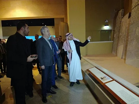للاطلاع على حضارة المملكة .. وفد بوسني - صربي مشترك يزور المتحف الوطني