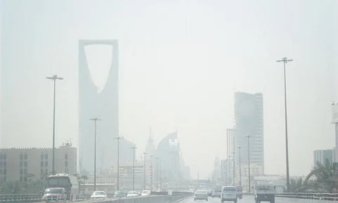 طقس الثلاثاء .. أتربة وغبار وأجواء باردة والسماء غائمة