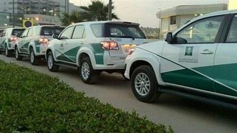 ضبط وحجز 700 ألف منتج إنارة مخالف في الرياض وجدة والدمام