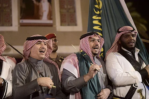 أمير القصيم يرعى الحفل الذهبي لمهرجان الحنيني الأول في عنيزة