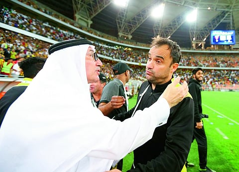 رحلة سياحية تُبعد لاعبي الاتحاد عن التدريب.. والإصابة تُغيّب الأنصاري