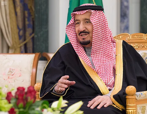 شاهد.. عدد من السفراء يؤدّون القسم ويستمعون لتوجيهات خادم الحرمين
