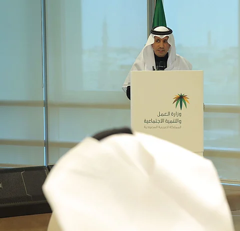 "العمل" تعقد ورشة عمل حول التوطين الموجه في قطاع الرياضة