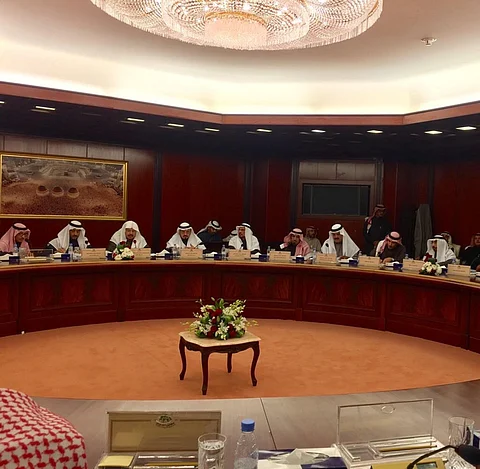 "آل الشيخ": "الشورى" تلقى 800 عريضة حول المادة 77 من نظام العمل
