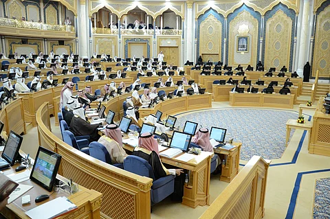 عضو "شورى" لـ "نزاهة": احموا المبلغين عن الفساد من الإقصاء والجمود الوظيفي