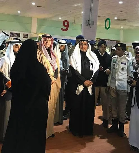 وزير التعليم يزور جناح مدارس الملك فيصل بالجنادرية