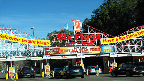 "بلومبرغ": السعودية تدرس شراء حصة في شركة ترفيه عالمية