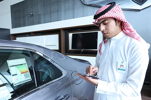 "التجارة" تضبط 167 مخالفة لبطاقة اقتصاد الوقود لألفَيْ منشأة