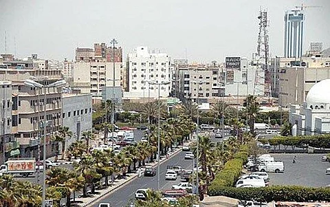 "جنائي الطائف" يطيح بالسجين الهارب عند منزل والده