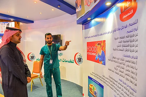 شاهد.. إسعاف السموم والكسور في جناح الأمن العام بـ"الجنادرية"