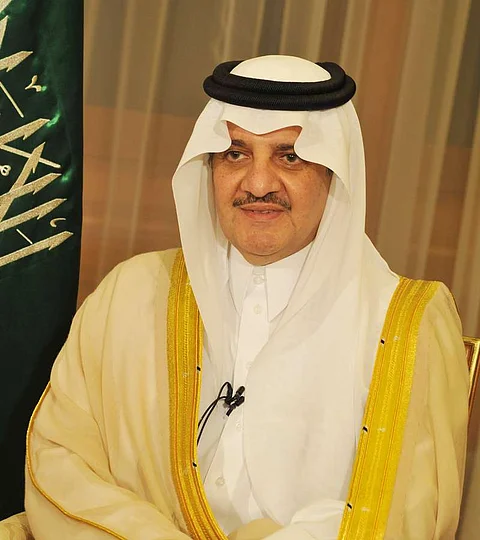 أمير الشرقية يعتمد 15 عضواً في مجلس المنطقة في دورته السابعة