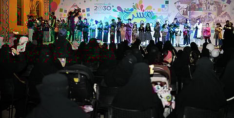 فعاليات مسرح "التدريب التقني" تجذب زوار الجنادرية