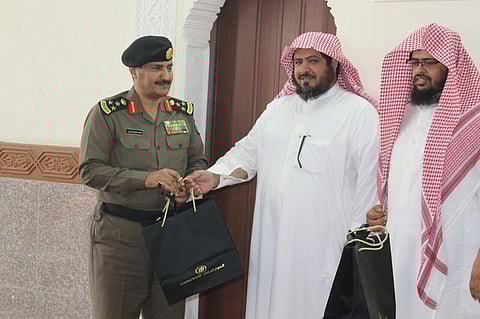 انطلاق حملة " كيف نكون قدوة " لتقديم خدمات متنوعة لأهالي الطائف