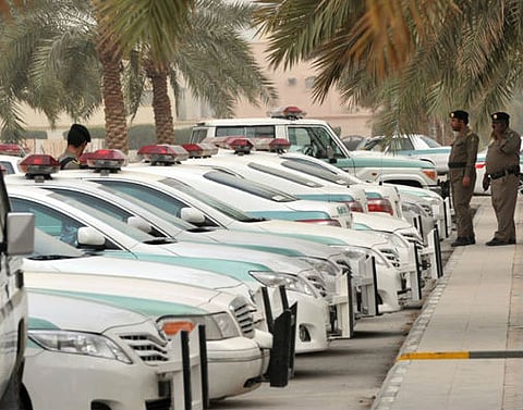 "المرور": عدم وجود التأمين أو الفحص الدوري على المركبة يعد مخالفة