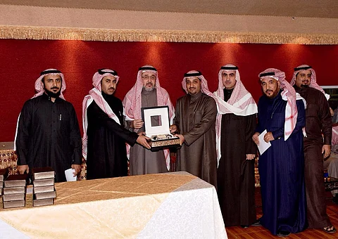 مطبوعات "الشؤون الإسلامية" تكرّم 50 من موظفيها المتميزين والمرقين