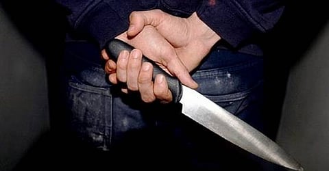 مجهول يطعن المارة بسكين في شوارع فرنسا