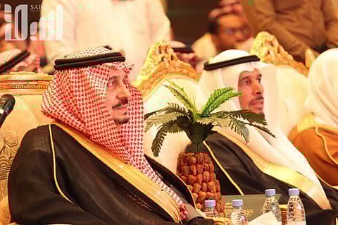 أمير الرياض لمحافظ الأفلاج: نثمن مساعيكم.. واصلوا التنمية