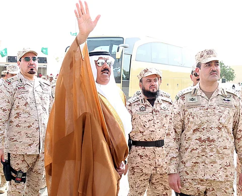 وزير الحرس الوطني يزور لواء الأمن الخاص الثاني بالقطاع الغربي بجدة