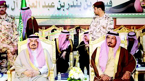 شاهد .. أمير الرياض يزور الدوادمي ويدشِّن مشروعات تنموية عدة