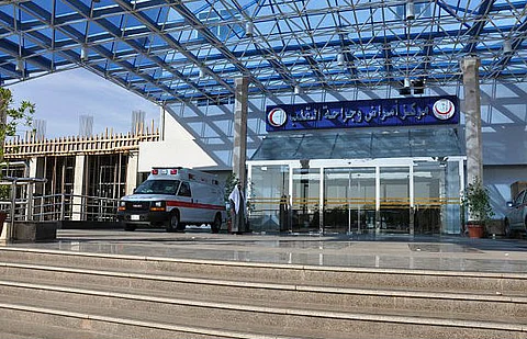 المدينة.. جراحة نادرة عالمياً تنجح في زراعة صمام داخل صمام لمريضة قلب