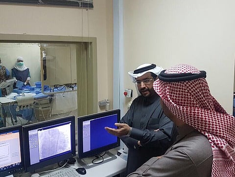 أمير تبوك يشكر وزير الصحة لسرعة تشغيل وحدة القلب بمستشفى الملك فهد