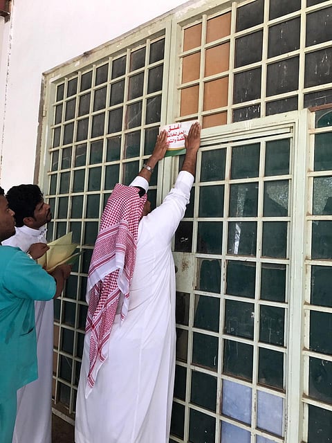 طفلة تعثر على "وزغ" مثلجاً داخل "آيس كريم" في صبيا.. و"البلدية" تغلق المصنع