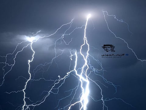 "الجهني": الشتاء لم ينتهِ بعد.. ونحن في فترة "بياع الخبل عباته"