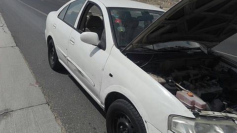 أحد أبناء مؤسسة دار رعاية الأيتام يتهمها بإهماله وعدم مساعدته في إصلاح مركبته