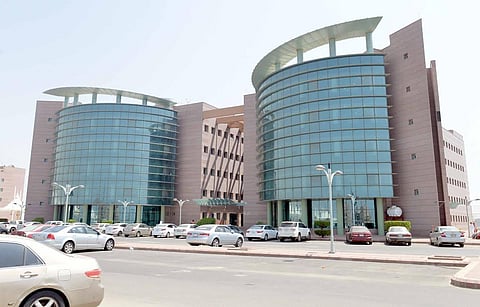 شاهد.. الإسكان الجامعي بجازان.. هنا يعيش 130 طالباً من 15 دولة
