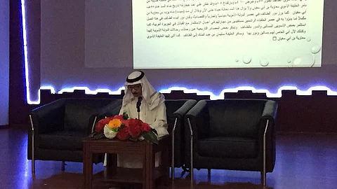 "القصّير" يسلط الضوء على مكانة الطائف السياحية
