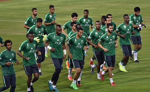 بالصور.. الأخضر في بانكوك: التدريبات تتواصل بمشاركة الثلاثي المصاب