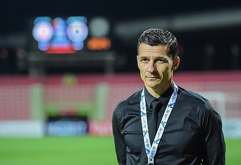 التعاون: "مشورة شرفية" تنهي عقد المدرب "جالكا"