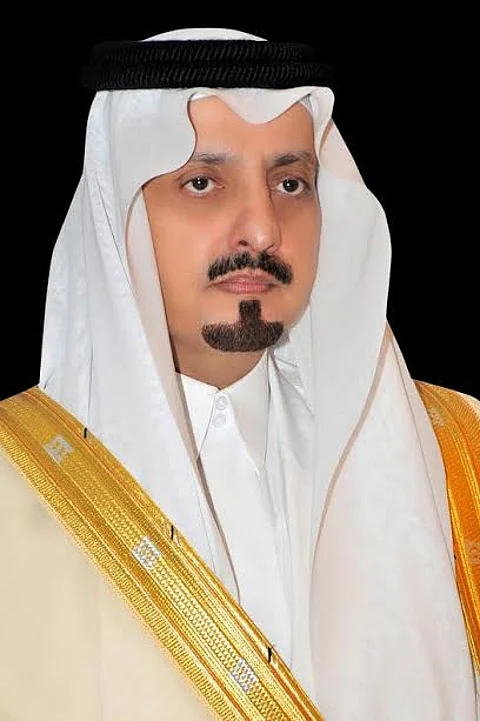 أمير عسير يعزي "الشريف" هاتفيًا في وفاة والدته