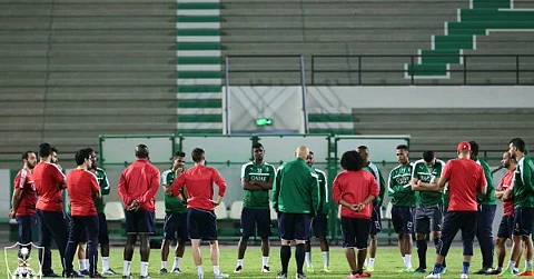 حارس الأولمبي يُكمل تدريبات الأهلي