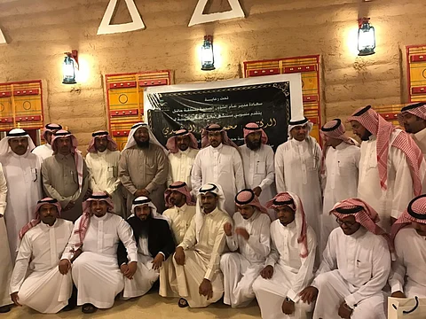 بالصور.. مستشفى حائل العام يحتفي بحصول مديره على الدكتوراه