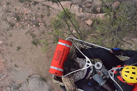 شاهد.. طيران الأمن ينقذ محتجزًا ويعثر على مفقود بعسير