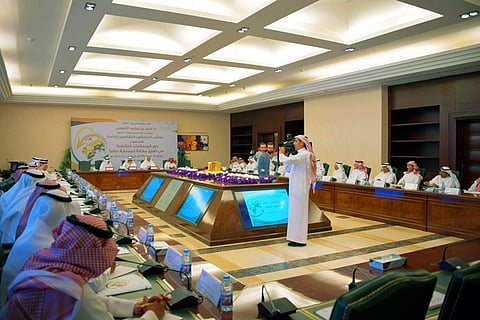 وزير التعليم يشدِّد على التواصل مع المبتعثين لتذليل الصعاب الدراسية لهم