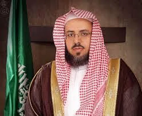 "الثعابين" تعلق الدراسة في مجمع مدارس للبنات بالمدينة المنورة