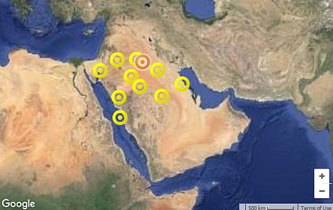 الإنذار المبكر: استمرار نشاط في الرياح السطحية وتوقعات بأمطار رعدية