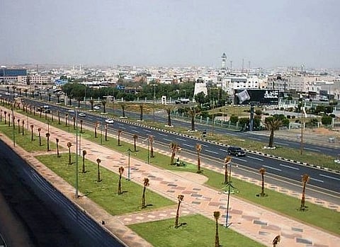 عبث امرأة بمسدس زوجها ينتهي بمصرعها بطلقات نارية