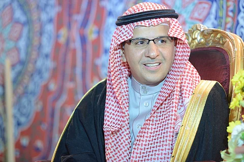 المشرف العام على مكتب أمير الرياض يتماثل للشفاء ويستقبل المهنئين