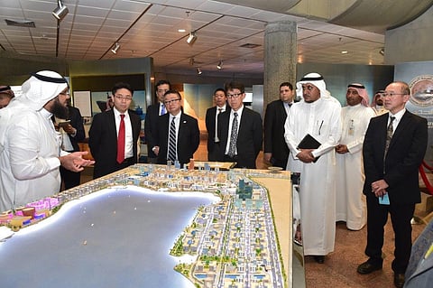 "تويوتا" تبحث فرص الاستثمار والصناعة بالجبيل الصناعية