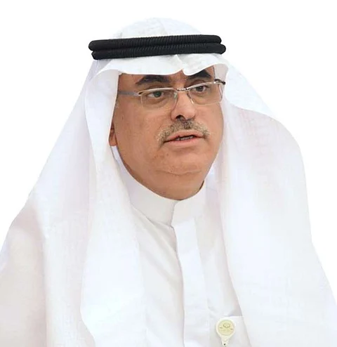 بأمر الملك.. إعفاء وزير الخدمة المدنية وإحالته للتحقيق بسبب تجاوزاته