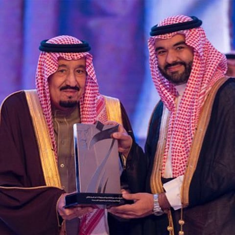 قصة مكافح "شمعون" والثقة الملكية.. البداية واشنطن والحصاد رجل الاتصالات الأول