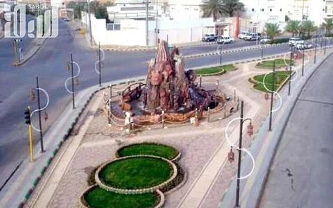 نقطة ضبط أمني بالأفلاج تكتشف جثة داخل باص.. مرافقوه اعتقدوا أنه نائم