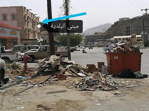 20 ألف تغريدة تطالب بمحاسبة المقصرين ببلدية الداير .. ورئيسها: أنتم تبالغون