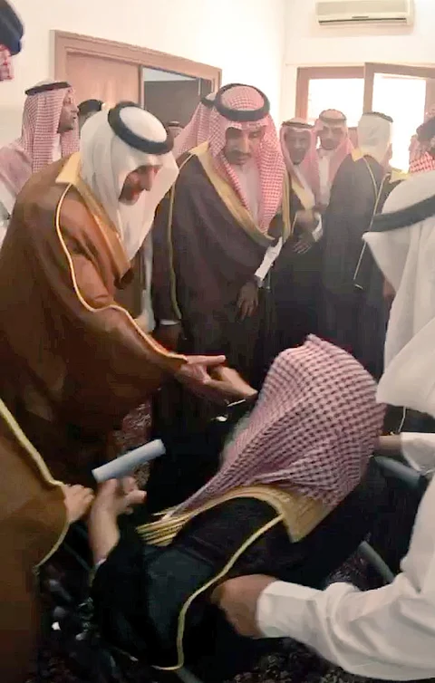 أمير مكة يدشن عدة مشاريع بلدية وتعليمية ومياه بتربة