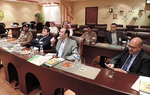 وفد من البنك الدولي يشيد بمحطة الفحص الدوري بالرياض