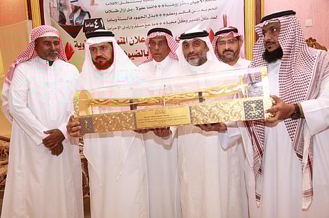 مجمع وعلان التعليمي يحتفون بـ"آل علي"